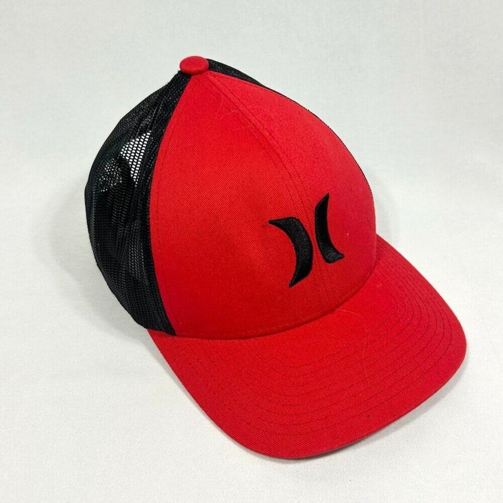 HURLEY Del Mar Red/Black Adjustable Snapback Trucker Hat NWOT